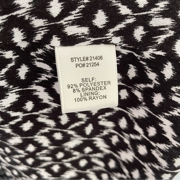 Skies Are Blue Teal Blazer - Picture 8 of 10